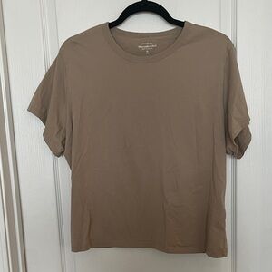 Abercrombie & Fitch Tan Short Sleeve Tee